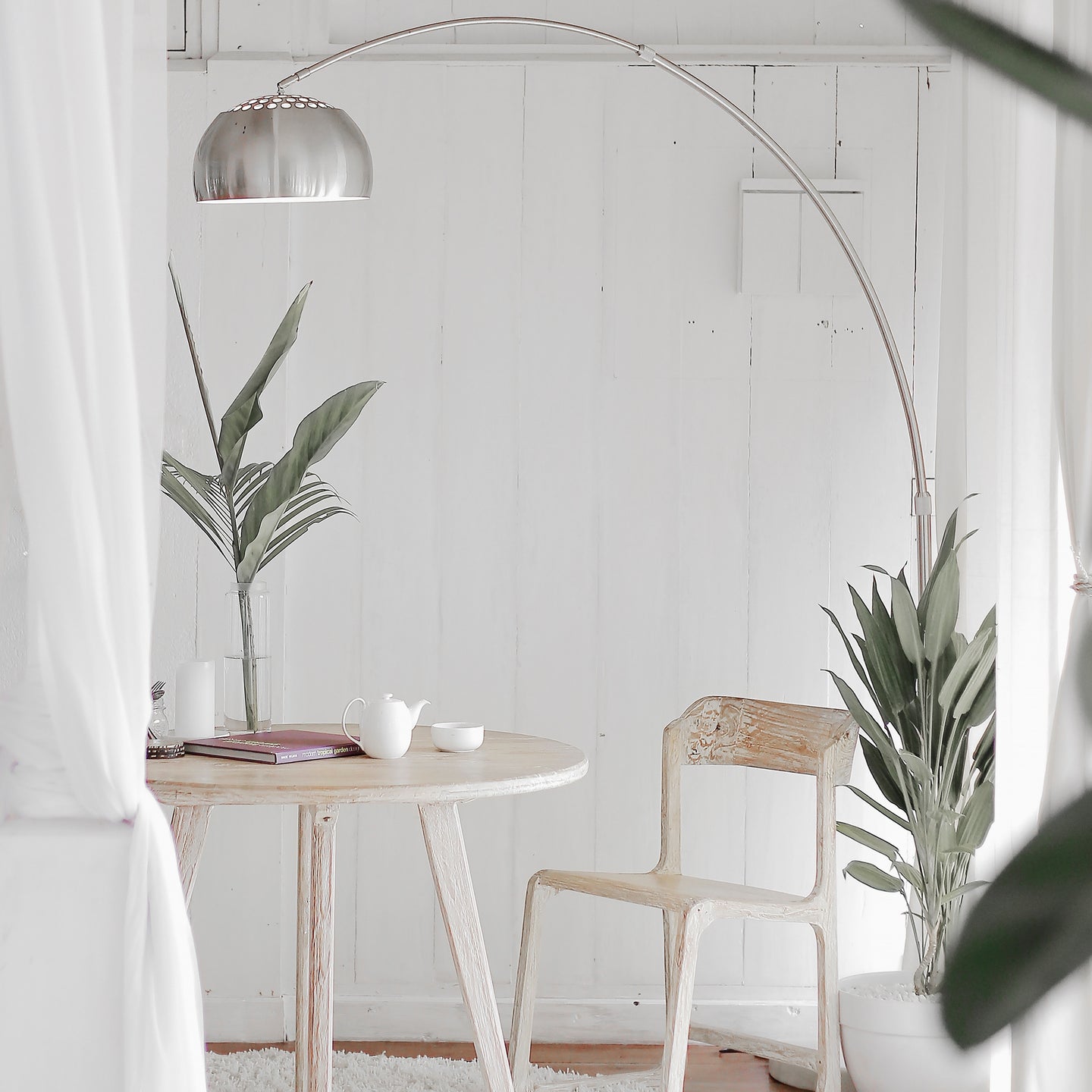 Rustic Table & Chairs